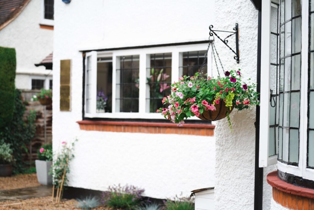 Our dentist extinguishes nerves with a calming approach to dentistry in